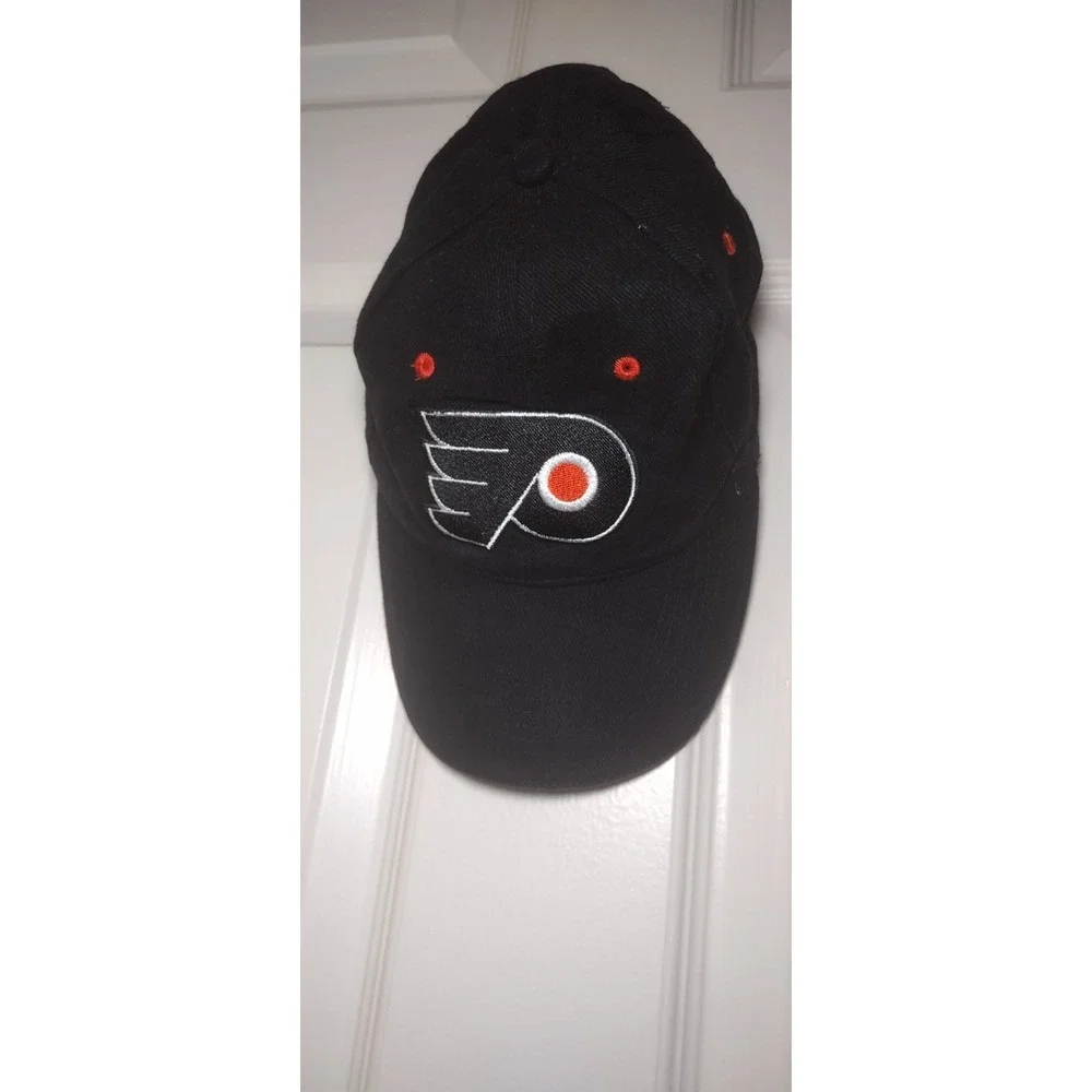 Philadelphia Flyers Slouch Style Cap One Size Made By Dakota